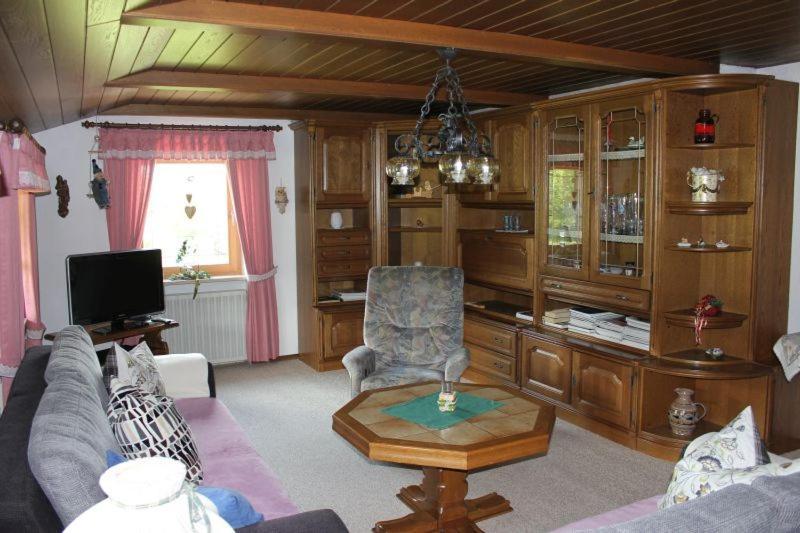 Ferienwohnung Sattler Neukirchen am Teisenberg Eksteriør billede
